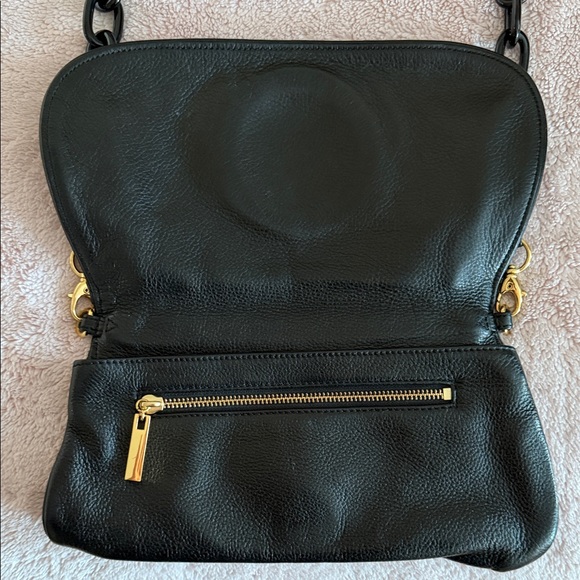 Authentic Tory Burch Black Leather Shoulder Bag with Gold Logo - Picture 4 of 8
